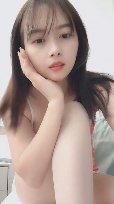 一點甜甜蜜高顔值尤物福利視頻[1V+927MB]