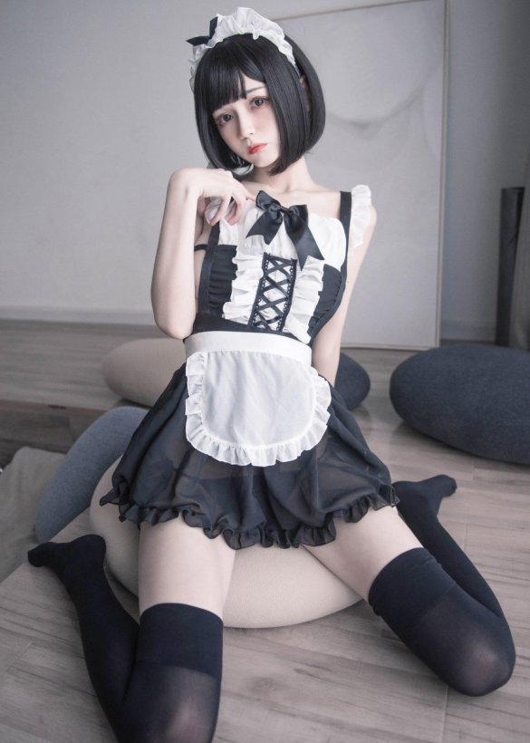 你的负卿 - 露背仆 [33P/24.6MB]