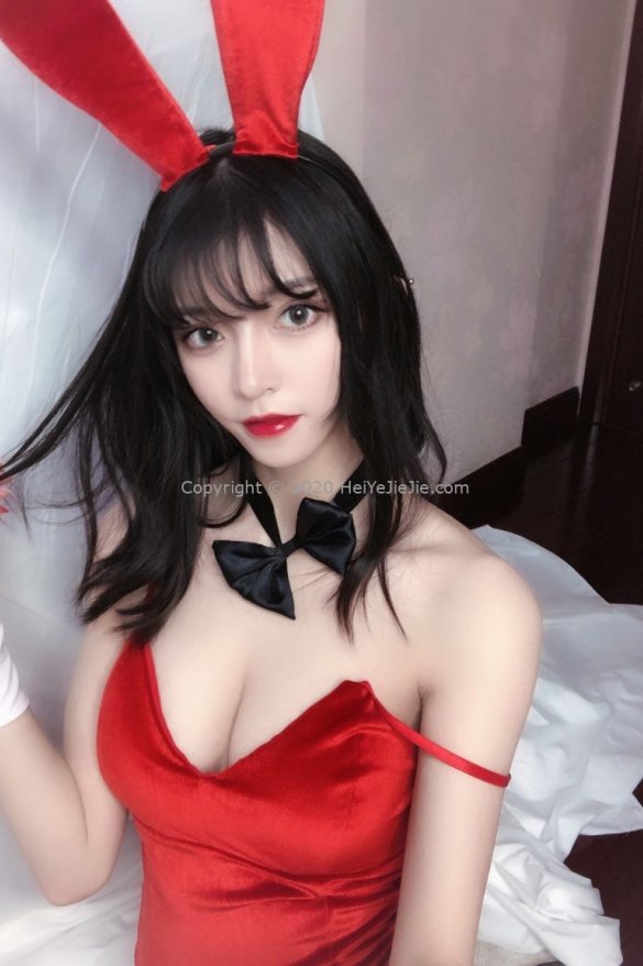 KETTOE - 红丝绒兔女郎 [64P/47MB]