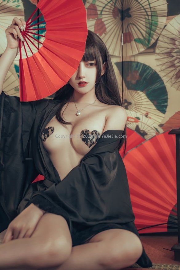 过期米线线喵 - 和风浴衣 [23P/47MB]