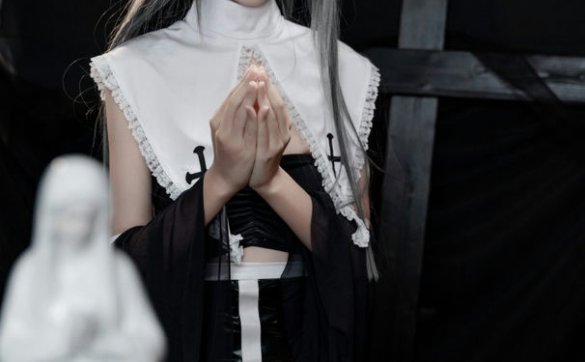 花音栗子 - 堕落修女[62P328M]