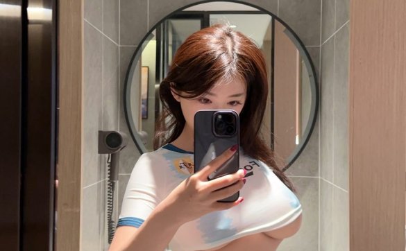 奶宝妹纸 - 微密圈足球宝贝[34P15V-1.19G]