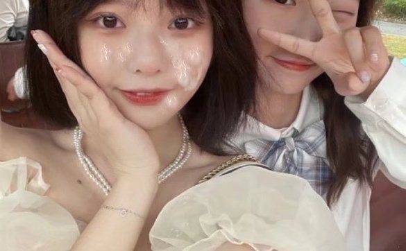 李月 - 超可爱萝莉视频泄露[46P7v1G]