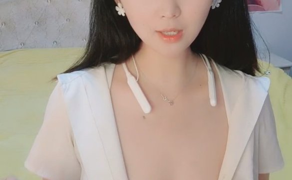 七彩直播【ID:539917553】青春痘2023-3.31-4.3【2V3.2g】