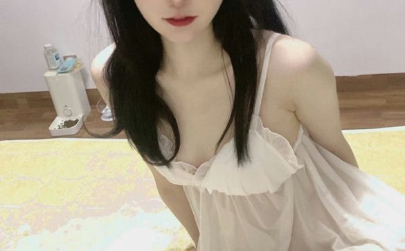 倦倦喵-白睡衣[24P-1V119.98MB]