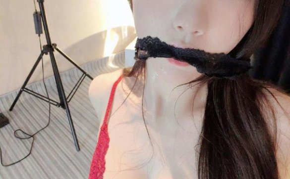 小玉吃果冻-男友视觉