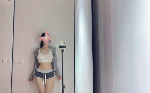 笨蛋初初（纯情小初】啪啪紫薇露三点流出视图合集105V382P3.2G