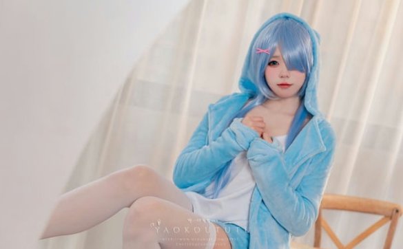 咬一口兔娘-『蕾姆喵喵』&小剧场[50P1V-1.16G]