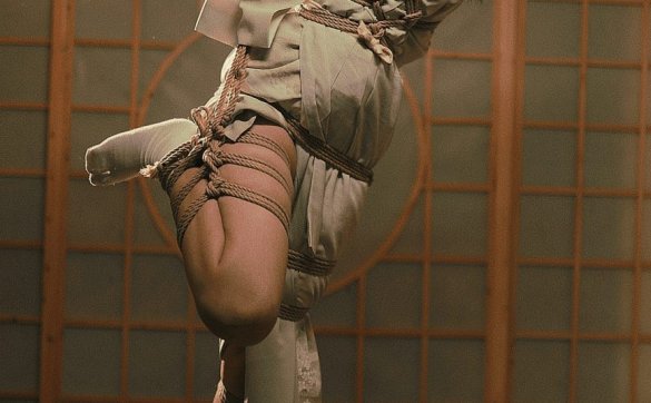 花铃 - 和服 [22P／413MB]