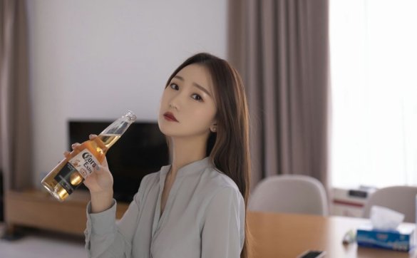 杏子 - 入侵者[140P871MB]