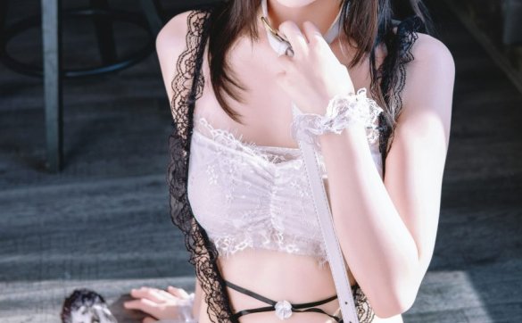 桜桃喵 - 拥豹 [69P1V-1.91GB]