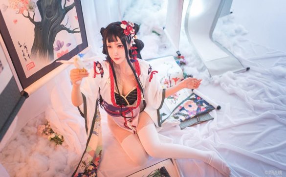 runa酱 - 穿着cos服5000元被疯狂中出[174P21V2G]