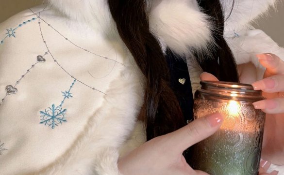 九言 – 圣诞礼物自拍[30P6V223MB]