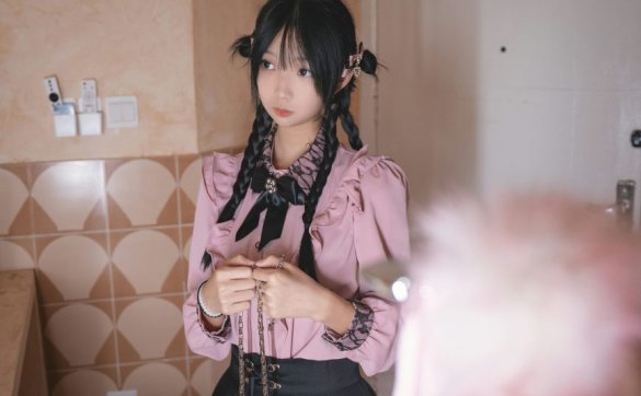 十里 - 地雷风[78P289MB]