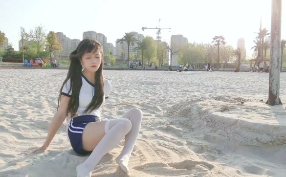 蜜桃花匠 - 私拍合集[13V660MB]