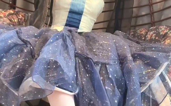 楠里-明日方舟 星极cos秋千上白丝[1v388MB]