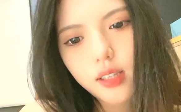 绿播下海 小芊学妹[28V+15GB]