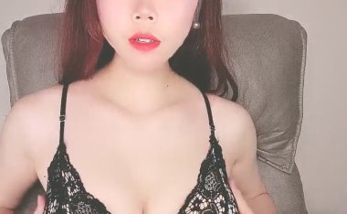 丝袜少妇 哺乳期下海[79V+133GB]