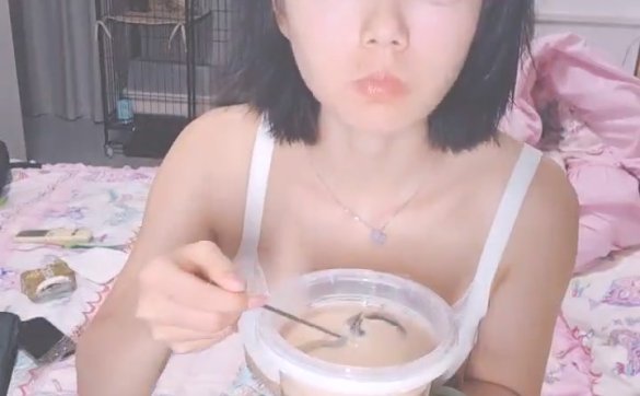 罗亦可 - 超反差学生妹[40V23.2GB]