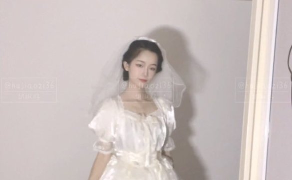 胡椒籽 - 极品04年小姐姐高价定制[119V14.3GB]